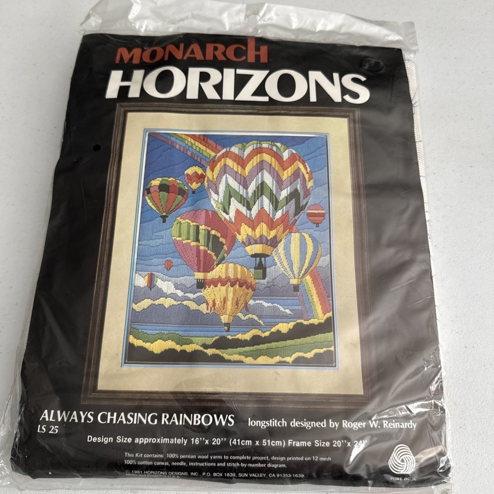 Vintage Monarch Horizon Longstitch "Always Chasing Rainbows" LS25 NEW 16 X 20